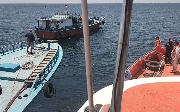 Basarnas Evakuasi Lima ABK yang Alami Kecelakaan di Buton