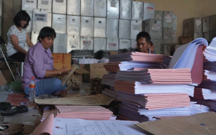 Perlengkapan Logistik Pemilu Disesuaikan Dengan Jumlah Pemilih
