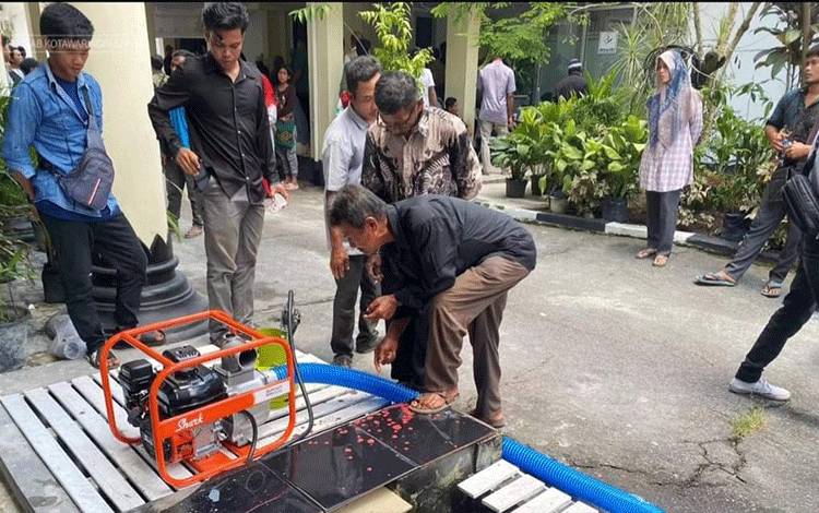 Pj Bupati Kobar Ingin Pompa Air Berbahan Bakar Gas Kurangi Ketergantungan BBM