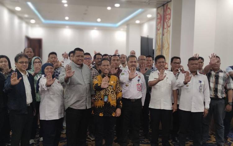 Kemenaker Ingatkan Potensi Pekerja Anak di Perusahaan Kelapa Sawit ?