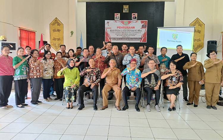 DisdagkopUKM Barito Timur Gelar Bimtek Tata Kelola Keuangan Koperasi Berbasis Kompetensi