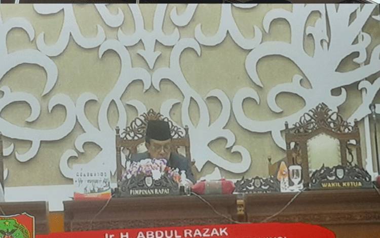 Dewan Ingatkan Pentingnya Menghargai Adat Istiadat