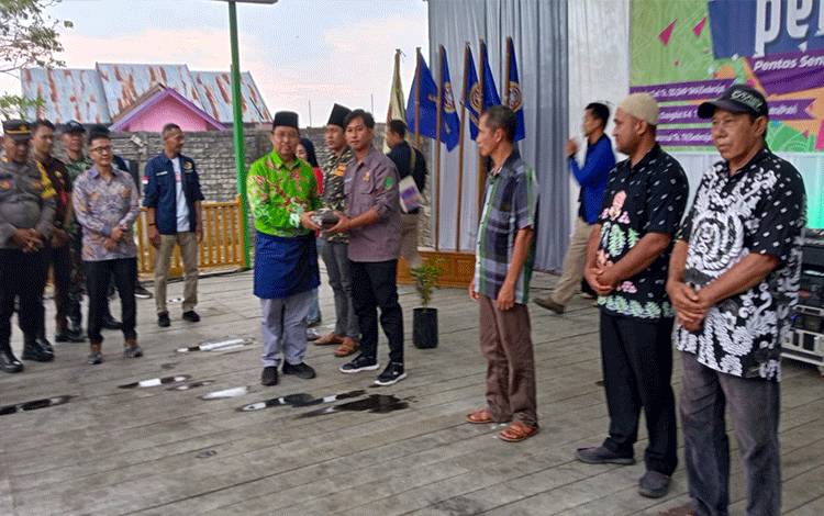 Karang Taruna Sukamara Gelar Pentas Seni dan Amal