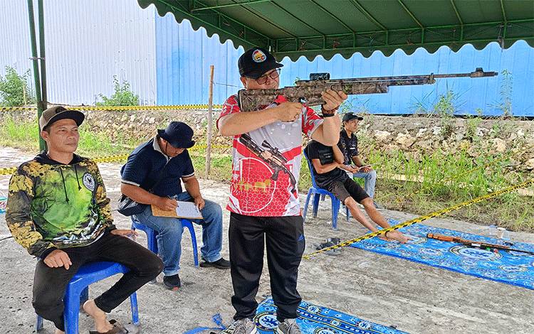 Anggota DPRD Ini Bikin Kejuaraan Menembak se-Barito Timur