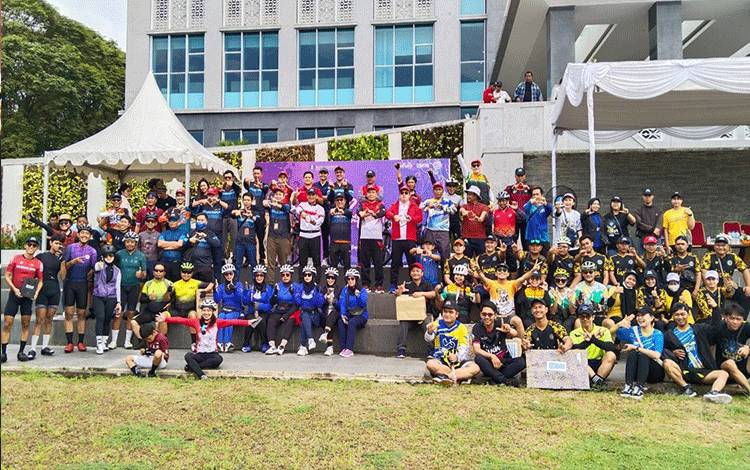 Bank Indonesia Kenalkan QRIS dengan Gowes
