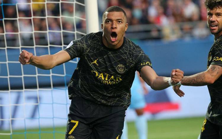 Real Madrid Membantah Kabar Negosiasi dengan Mbappe