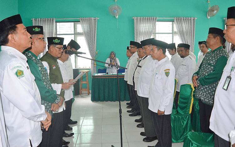 Kepala Kemenag Barito Timur Minta Pengurus Lazisnu yang Baru Dikukuhkan Berperan Maksimal di Masyarakat