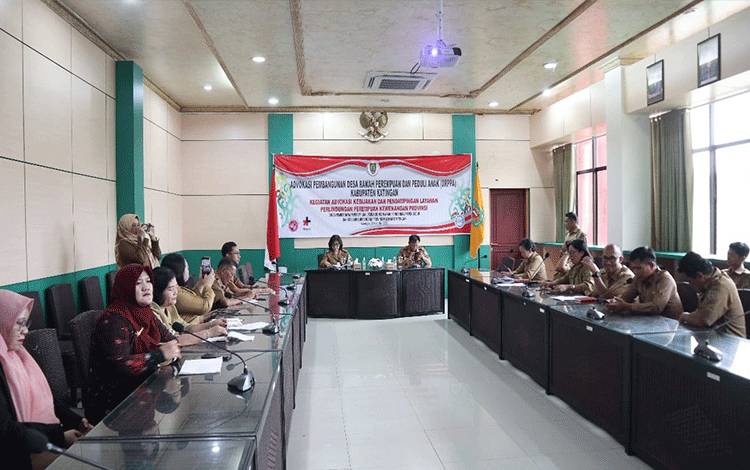 DP3APPKB Kalteng Berikan Advokasi Pembangunan Desa