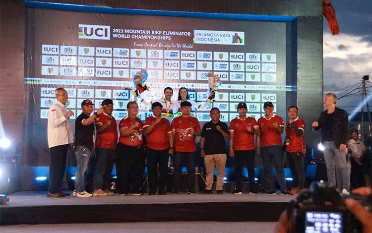 Prancis dan Italia Juara UCI MTB Eliminator World Championship