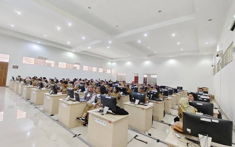 Biro Organisasi Setda Kalteng Berikan Asistensi Penginputan Data Susunan Organisasi Tata Kerja
