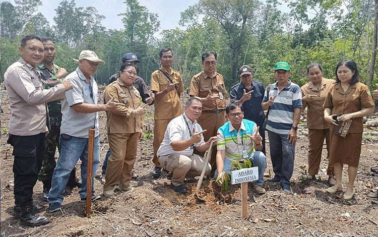 Peduli Isu Lingkungan, PT Adaro Indonesia Dukung Pengembangan Proklim di Desa Bagok