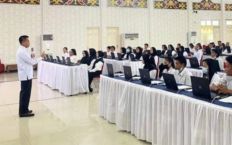 Pj Bupati Murung Raya Imbau Peserta Seleksi Kompetensi PPPK Guru Tidak Sia-siakan Kesempatan