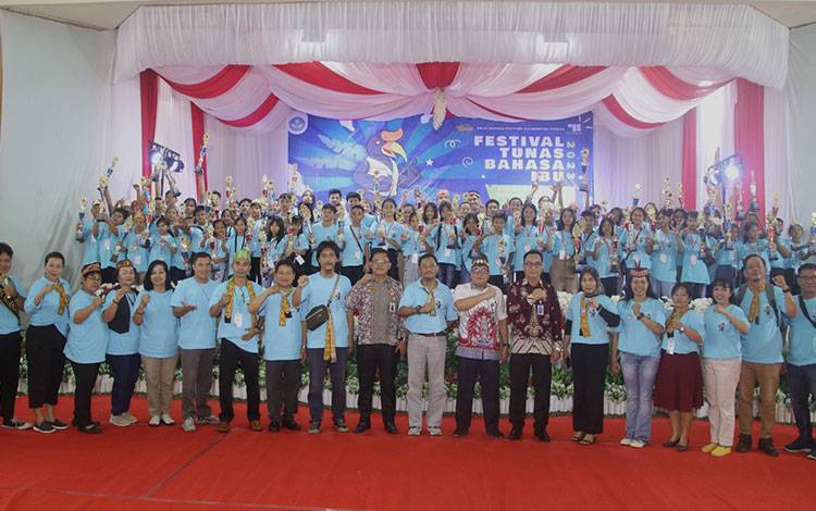 Festival Tunas Bahasa Ibu Tingkat Provinsi di Kabupaten Barito Selatan Ditutup
