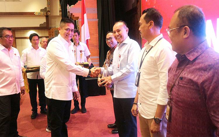 OJK Dapat Penghargaan Bareskrim Polri atas Penegakan Hukum Tindak Pidana Sektor Jasa Keuangan