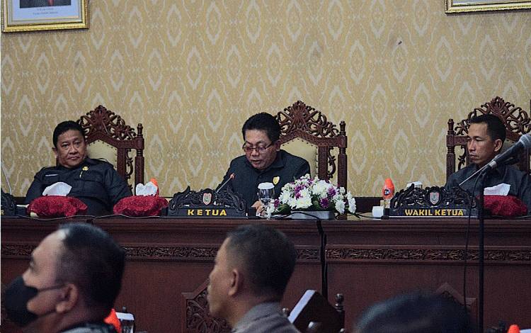 Dukung Pengembangan Dunia Pendidikan Kalteng