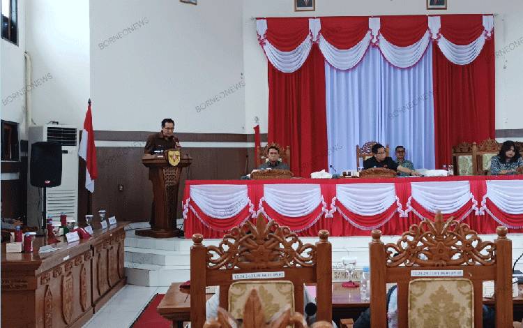 Fraksi Partai Gerakan Karya Bersatu DPRD Gumas Meminta Pemda Perhatikan Rumah Ibadah
