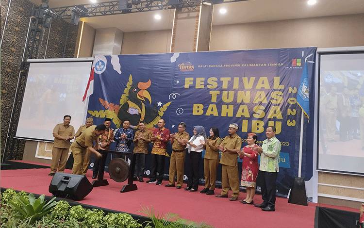 Revitalisasi Bahasa Daerah untuk Hidupkan Kembali Eksistensinya di Kalangan Generasi Muda