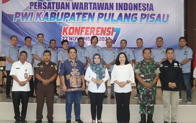Juandi Terpilih Sebagai Ketua PWI Pulang Pisau Secara Aklamasi