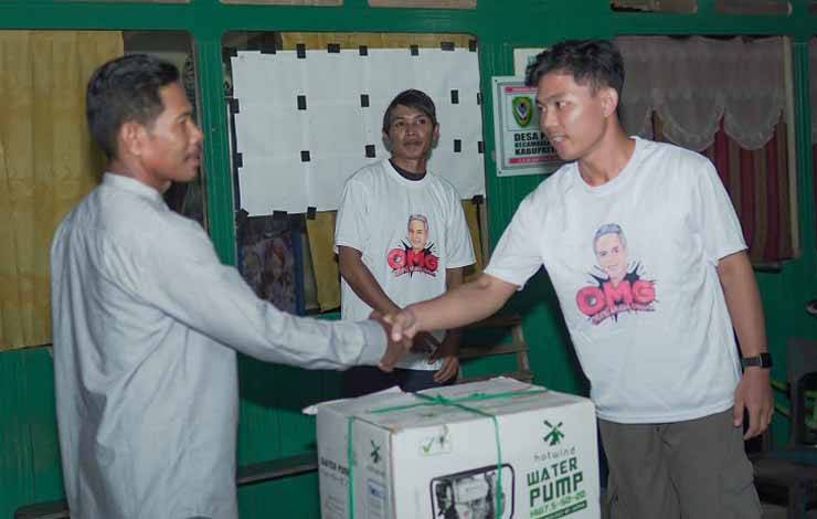 Warga 2 Desa di Pelosok Seruyan Dapat Bantuan Mesin Pompa dari Tim OMG Kalteng