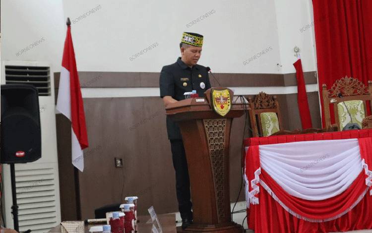 Bupati Gunung Mas Imbau Semua Kepala Perangkat Daerah Selesaikan Pekerjaan Tepat Waktu