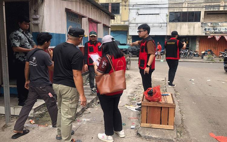 Kejari Kotim Sita Aset Parkir di Pasar PPM Sampit Terkait Kasus Korupsi