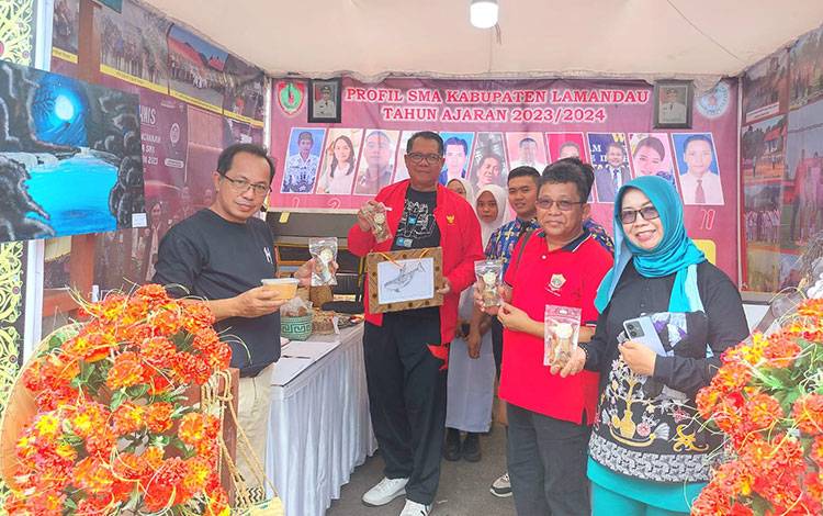 Dislutkan Kalteng Apresiasi Kegiatan Pameran Produk dan Gerai UMKM