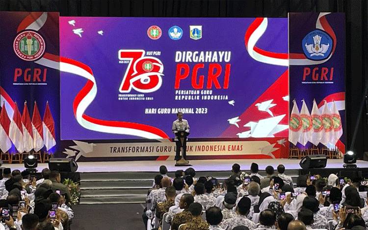 Jokowi Sebut 544 Ribu Guru Honorer Lolos Seleksi PPPK