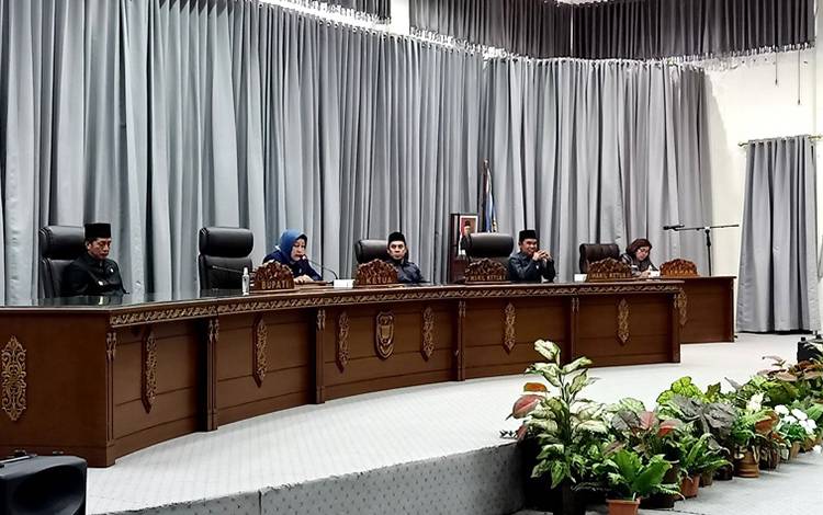 Perda Pajak dan Retribusi Daerah Akan Digunakan Sebagai Landasan Hukum untuk Pemungutan Penagihan