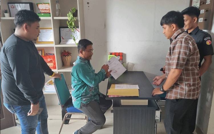 Usai Gelar Pakta Integritas Kampanye Damai, Pj Bupati Lamandau Langsung Dilaporkan ke Bawaslu soal Netralitas Pemilu