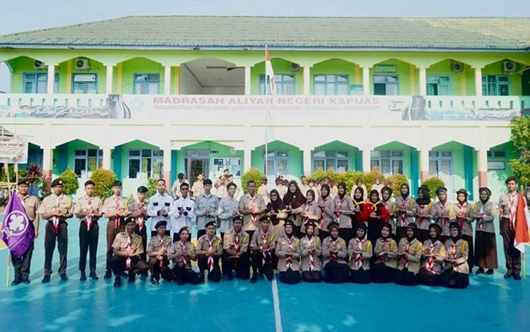 Kepala MAN Kapuas : Kegiatan Pramuka Upaya Perkuat Karakter Peserta Didik