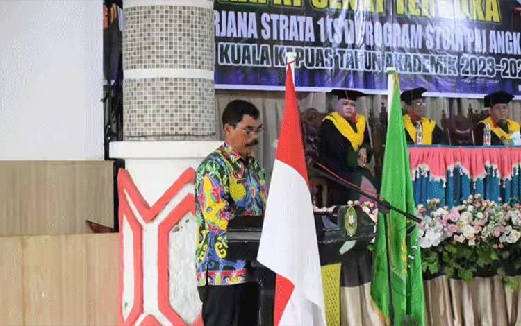 Mahasiswa STAI Kapuas yang Baru Wisuda Diharapkan Dapat Berperan Bangun Daerah