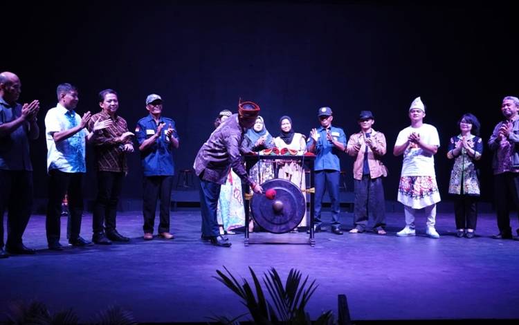 Lestarikan Seni Budaya Melalui Sendra Tari