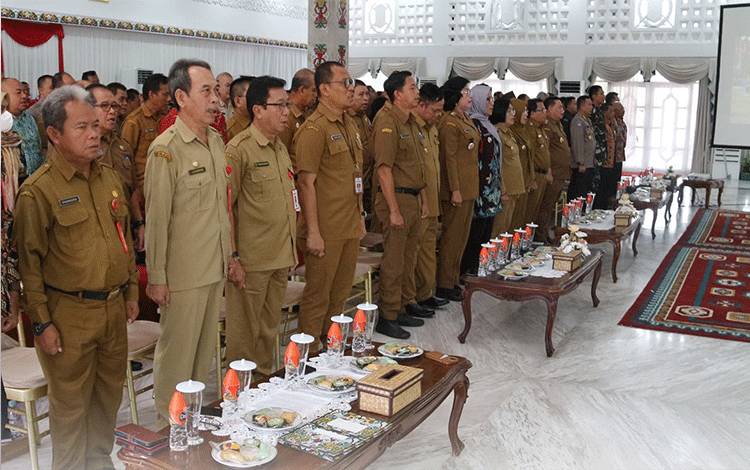 Pj Sekda Seruyan Hadiri Penyerahan DIPA