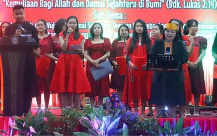 Natal Oikumene Berlangsung Khidmat, Penuh Sukacita