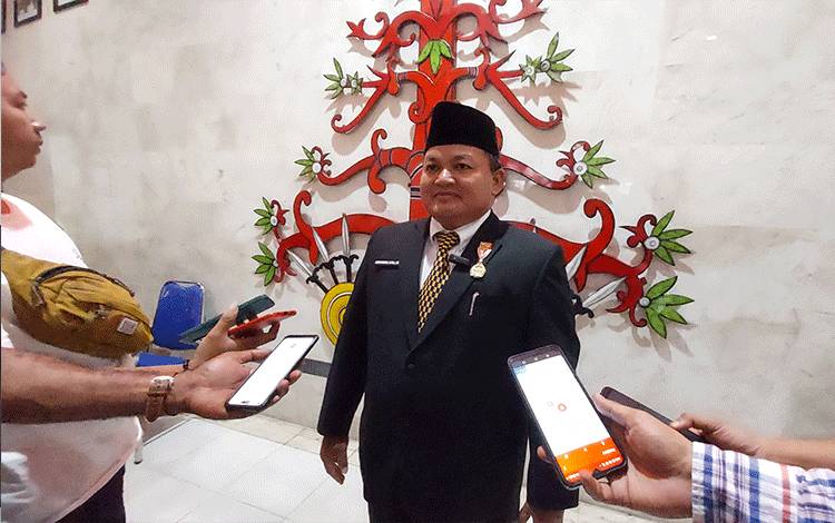 RAPBD 2024 Sudah Disahkan, Ketua DPRD Kapuas Harapkan Program OPD Sentuh Langsung Masyarakat