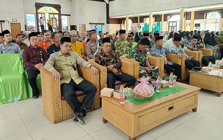 Staf Ahli Bupati Bartim Buka Penyuluhan Manasik Haji Sepanjang Tahun