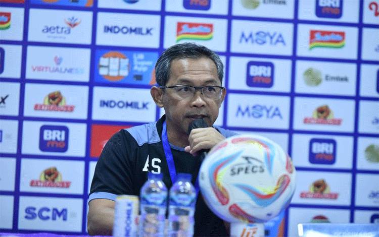 Aji Santoso Ingin Persikabo 1973 Pangkas Jarak Dengan Persita