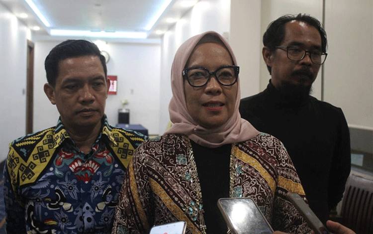 PPID Palangka Raya Raih Penghargaan Prestasi Keterbukaan Informasi Publik