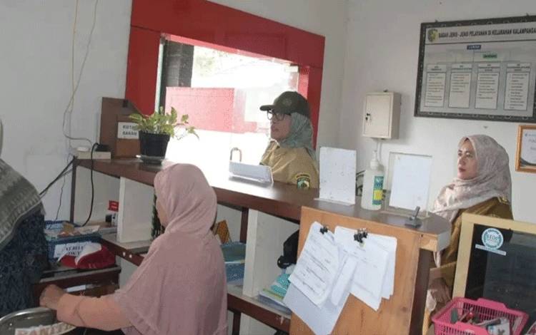 Tinjauan Layanan Publik di Kelurahan, Pj Wali Kota Palangka Raya Pastikan Pelayanan Optimal