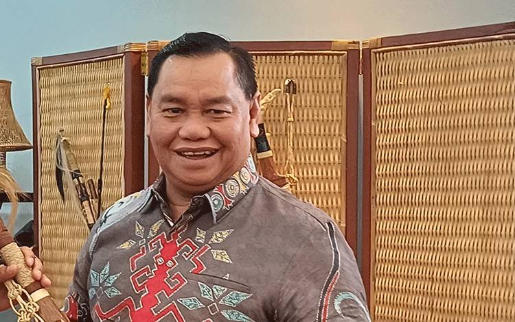 Bupati Kotim Targetkan 2024 Seluruh Desa Aktifkan Website untuk Transparansi Keuangan Desa