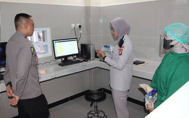 Antisipasi Lonjakan Kasus Covid-19, RS Bhayangkara Tingkat III Cek Sarpras