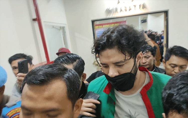 Polisi: Ammar Zoni Pakai Narkoba untuk Lampiaskan Masalah Rumah Tangga
