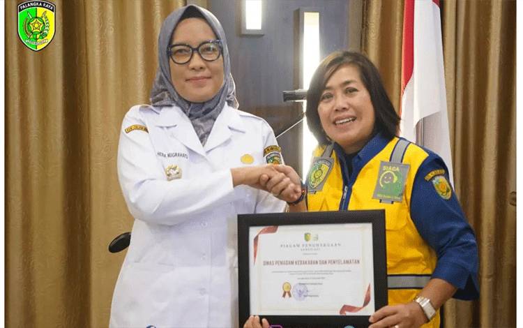 Kinerja Petugas Layanan 112 Dapat Pujian dari Pj Wali Kota Palangka Raya
