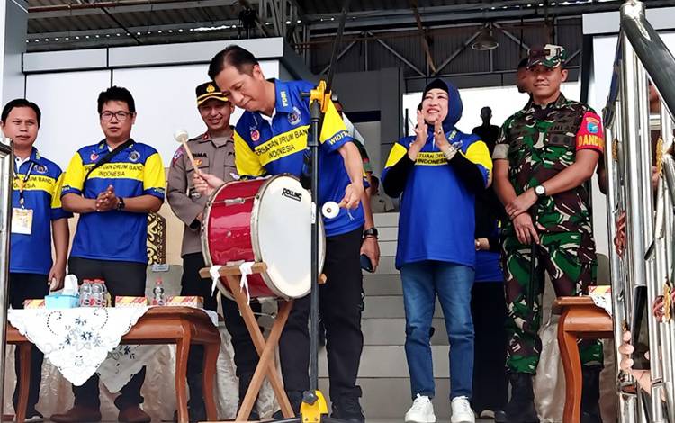 Pj Bupati Barito Utara Buka Lomba Drum Corps North Barito Festival 2023