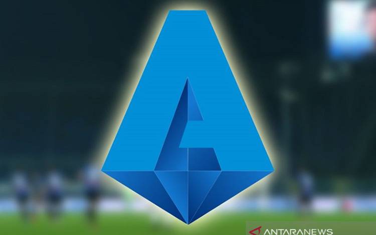 Napoli Masuk Zona Liga Champions setelah Taklukkan Cagliari 2-1