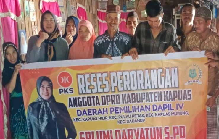 Legislator Kapuas Ini Reses Dapil, Berikut Aspirasi Warga Desa Bunga Mawar