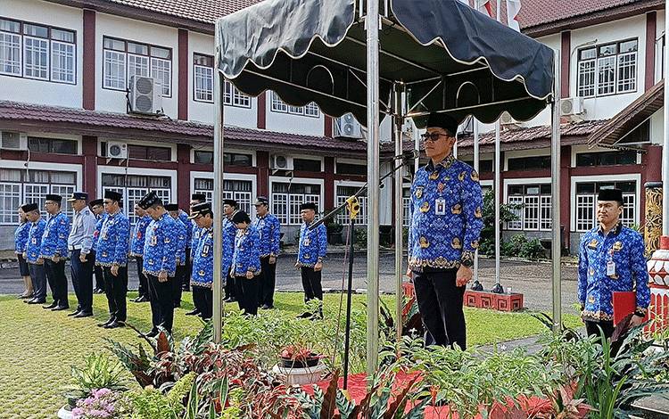 Pj Bupati Barito Timur Ingatkan Pegawai Patuhi Aturan dan Kebijakan Pemerintah