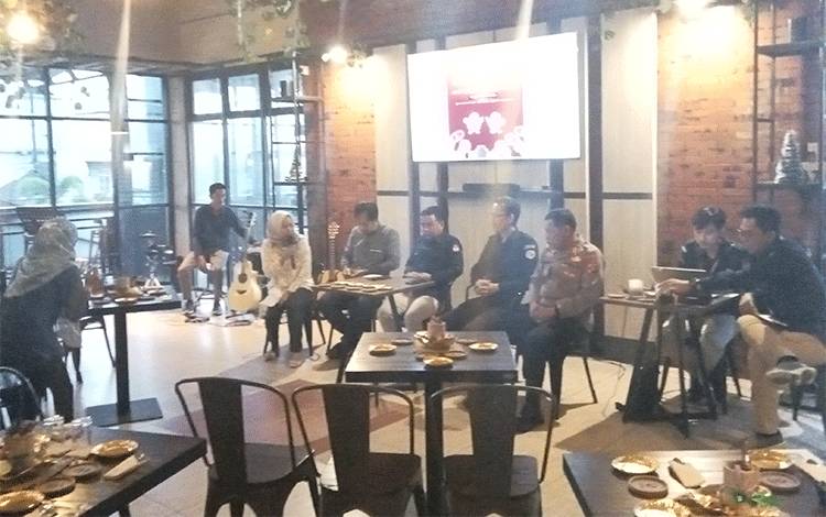 Media Gathering KPU Kotim untuk Meningkatkan Kerja Sama dengan Wartawan