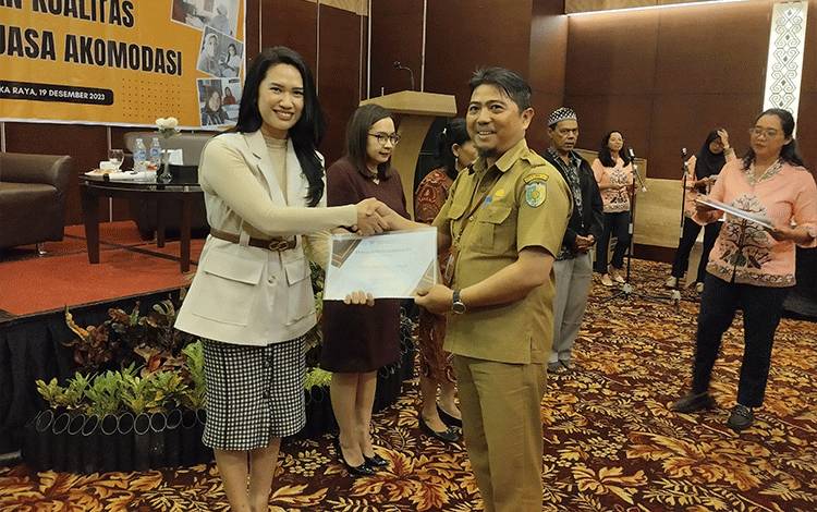 Dukung Bangga Berwisata di Indonesia BPS Pantau Data Pergerakan Wisatawan