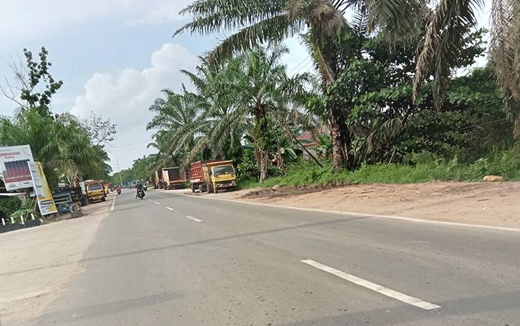Keributan Terjadi di Depan SPBU Jalan HM Arsyad Sampit, Diduga Rebutan Antrian Mengisi BBM